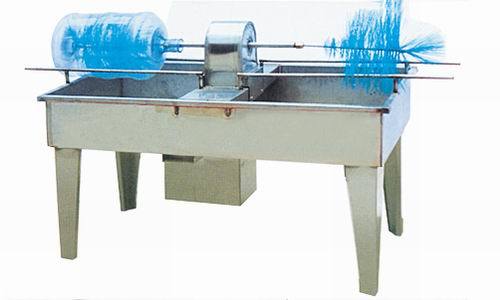 半自動刷桶機(jī).jpg
